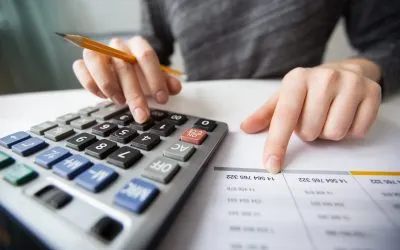 ERP para servicios financieros: Qué es, y cómo funciona